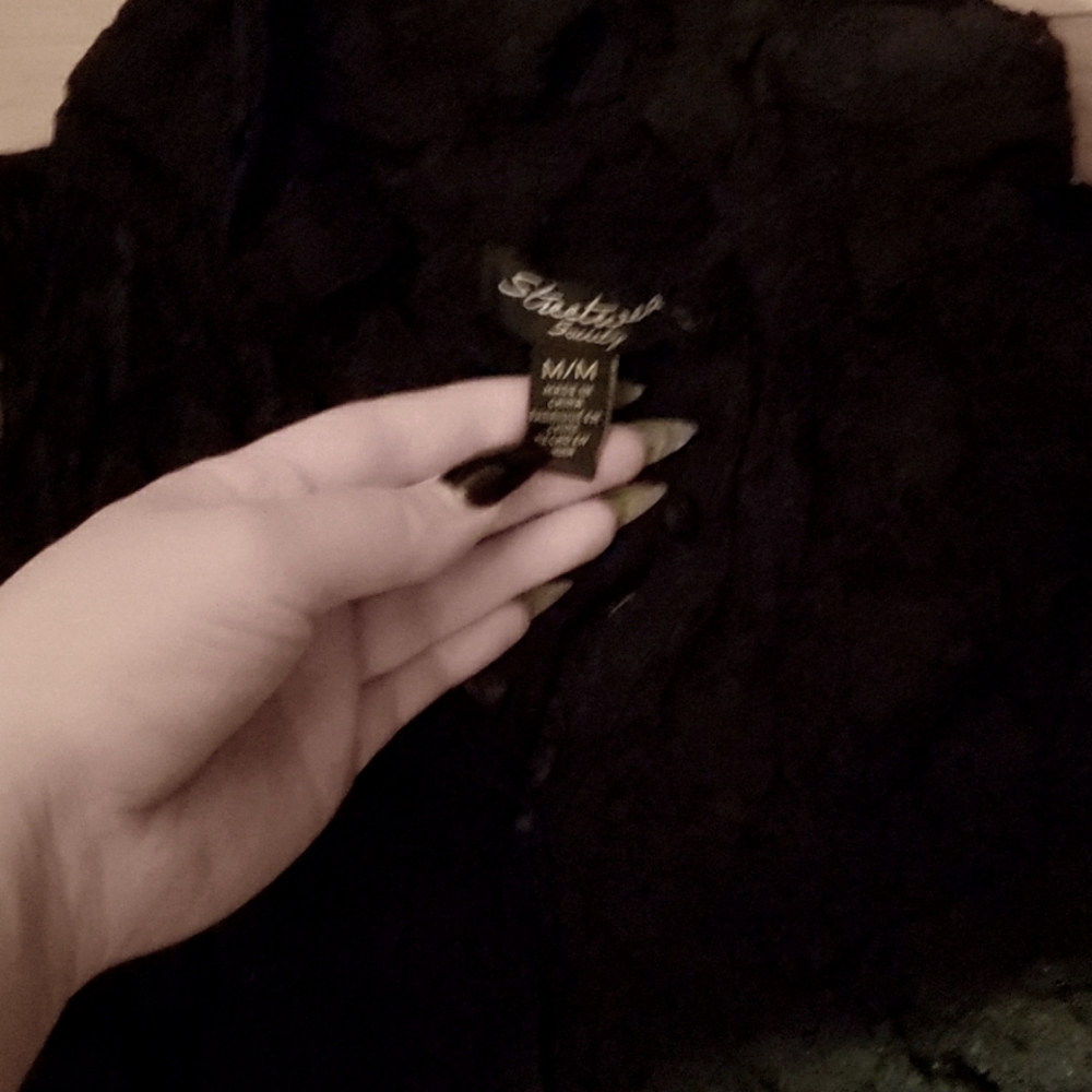 Lace Button Top - Picture 2 of 2